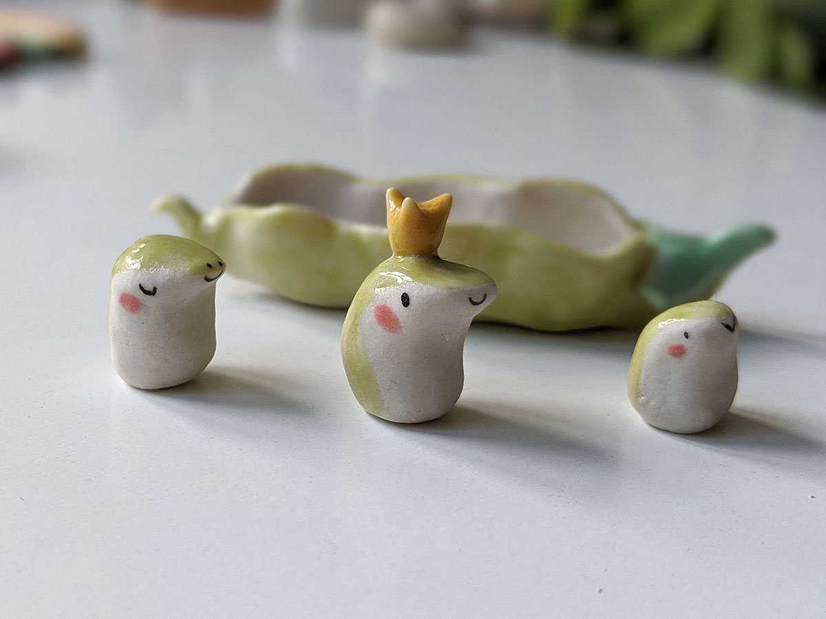 3 Froglettes in a pod - Image 9